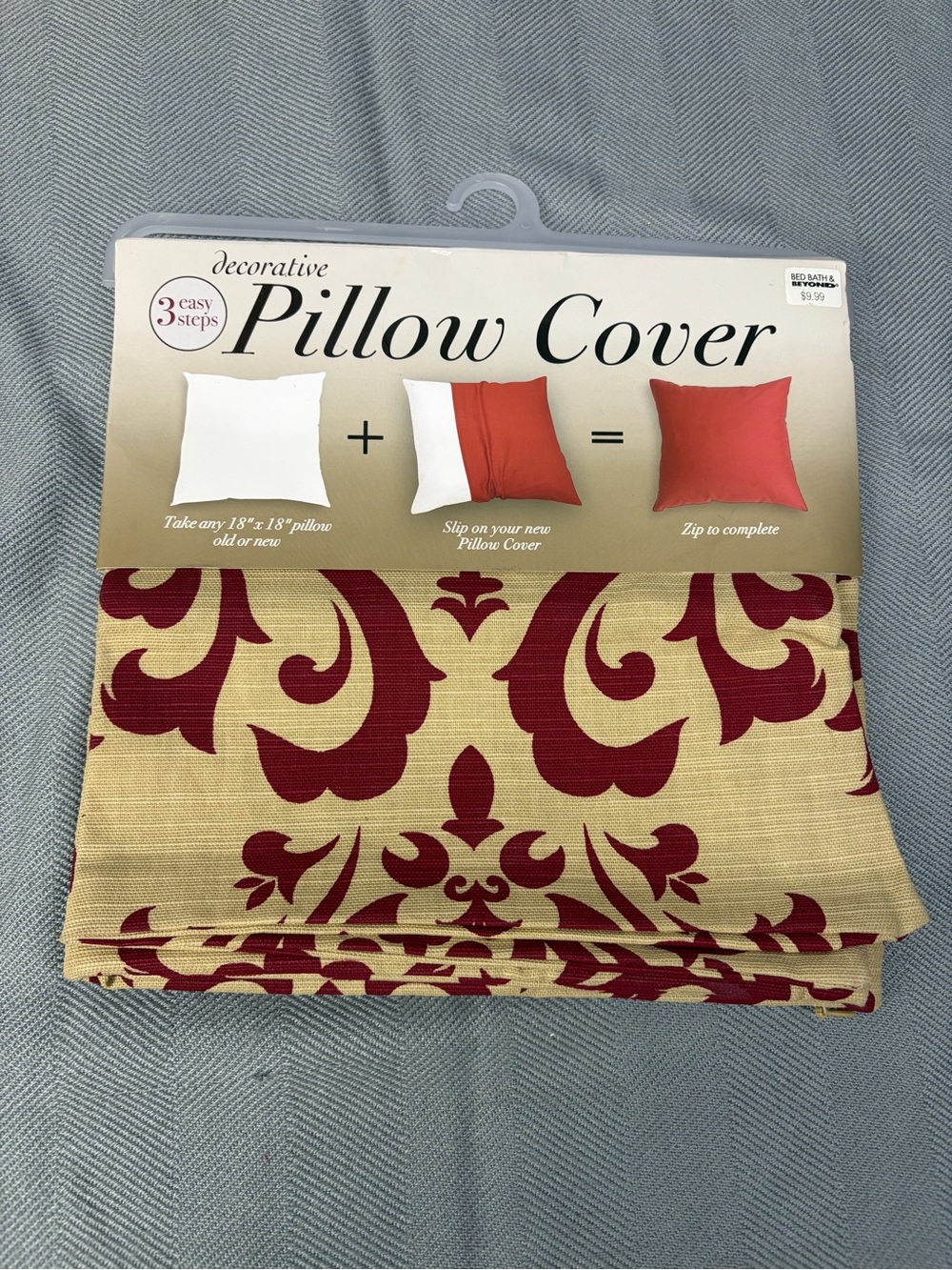 NWT bed Bath and beyond 18” x 18” pillow cover scroll design red/beige